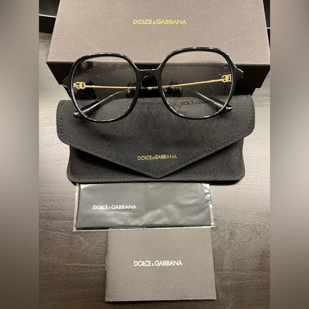 NEW AUTHENTIC DOLCE & GABBANA DG3364 Butterfly shaped Color Black